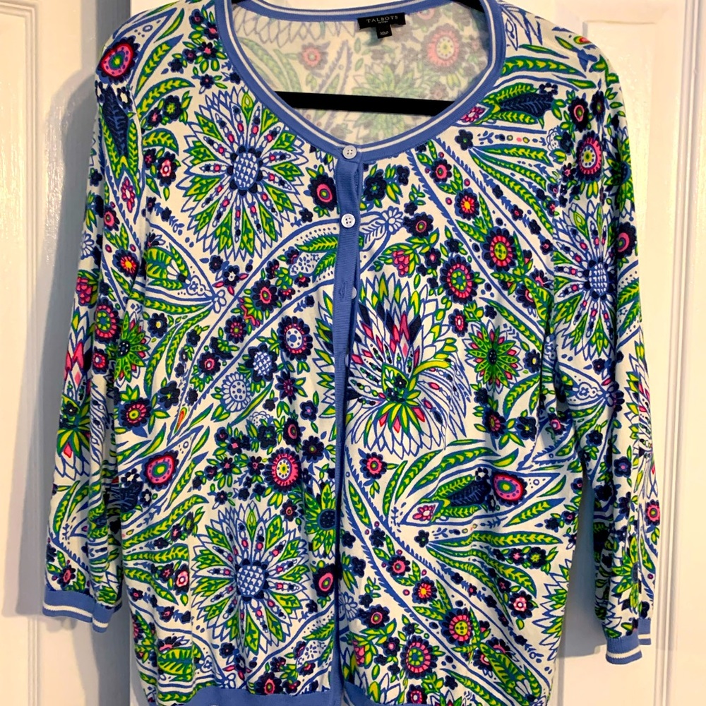 Talbots cardigan Size CL Petitie